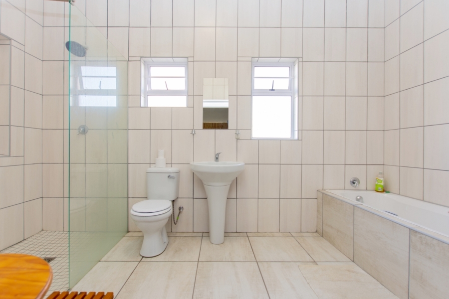 4 Bedroom Property for Sale in Laaiplek Western Cape